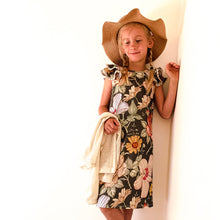 Load image into Gallery viewer, Vintage Florals - Bamboo FT