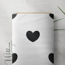 Load image into Gallery viewer, Simple Heart - Black &amp; White
